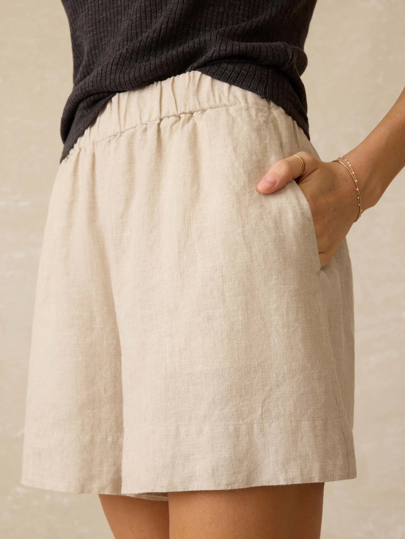 CASTRO-Short - Flax